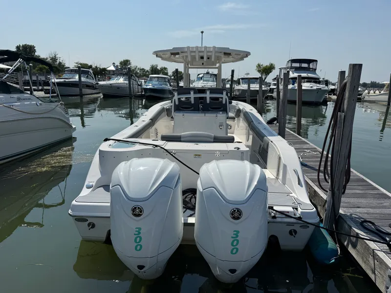 Slide: The Image of NauticStar 28 XS Offshore 2023 - 6