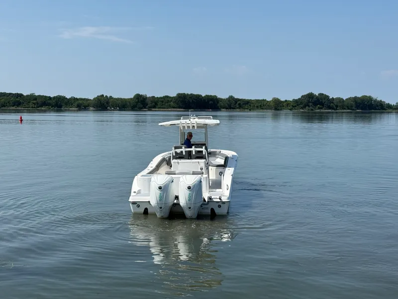 Slide: The Image of NauticStar 28 XS Offshore 2023 - 5