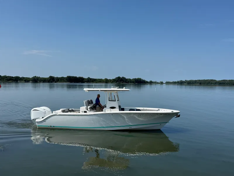 Slide: The Image of NauticStar 28 XS Offshore 2023 - 3