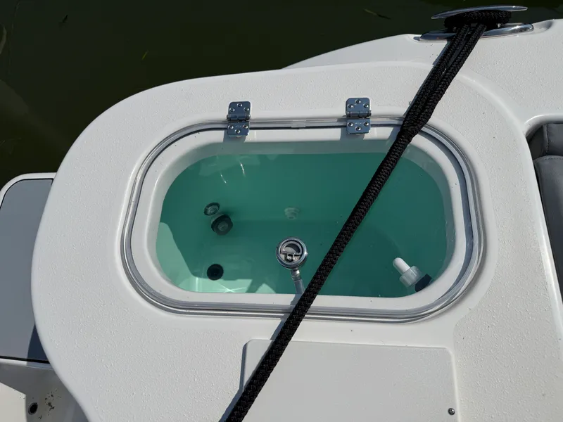 Slide: The Image of NauticStar 28 XS Offshore 2023 - 31