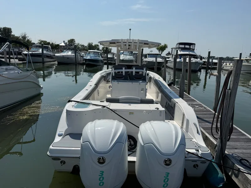 Slide: The Image of NauticStar 28 XS Offshore 2023 - 8