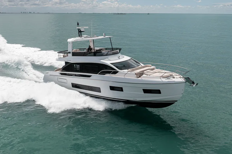 The Image of Azimut Fly 62 2026 - 0