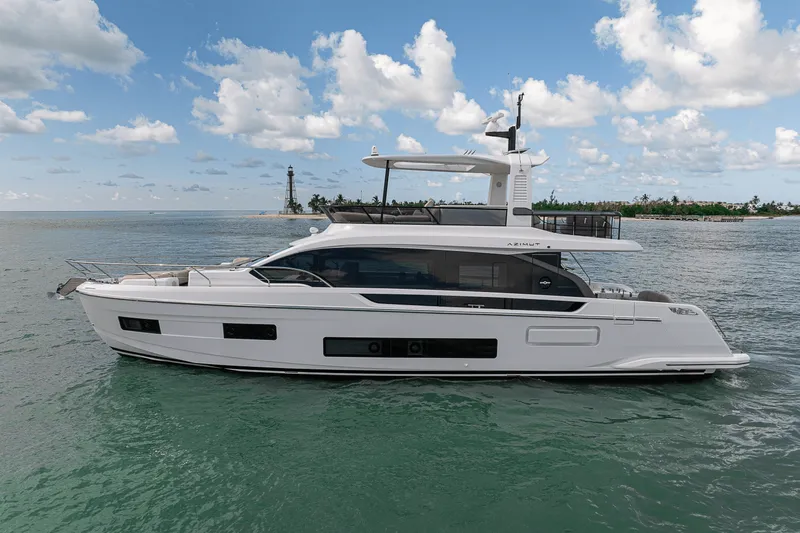 Slide: The Image of Azimut Fly 62 2026 - 103