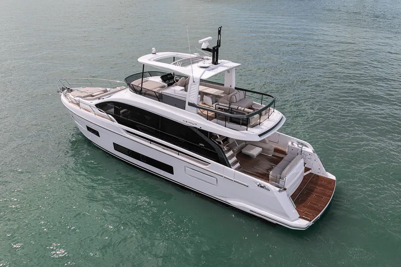 Slide: The Image of Azimut Fly 62 2026 - 105