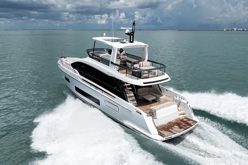 Slide: The Image of Azimut Fly 62 2026 - 112