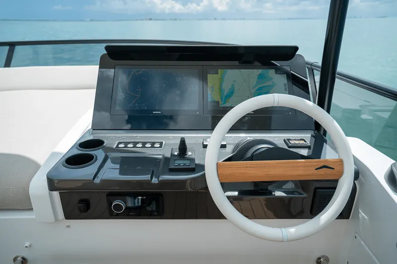 Slide: The Image of Azimut Fly 62 2026 - 55