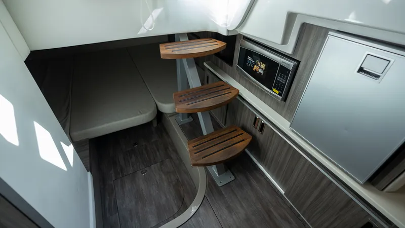 Slide: The Image of Sea Ray Sundancer 320 Outboard 2026 - 31