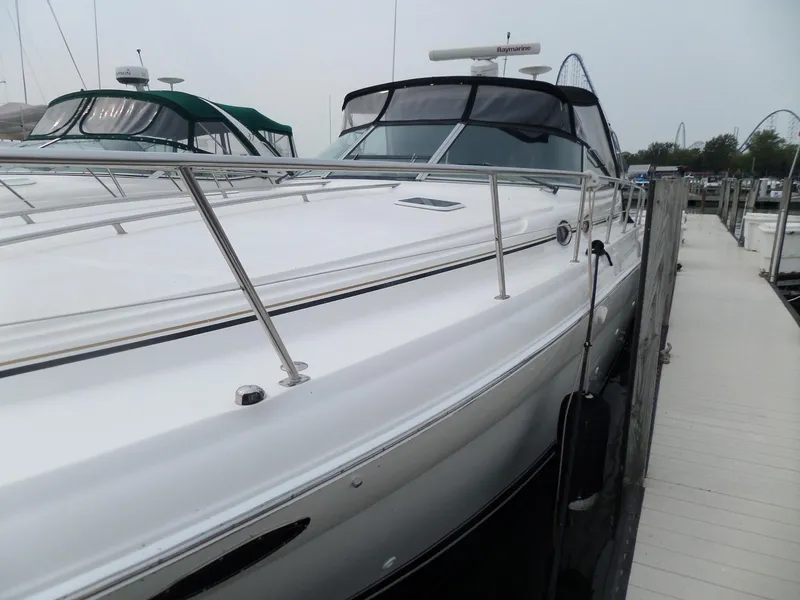 Slide: The Image of Sea Ray 380 Sundancer 2003 - 58