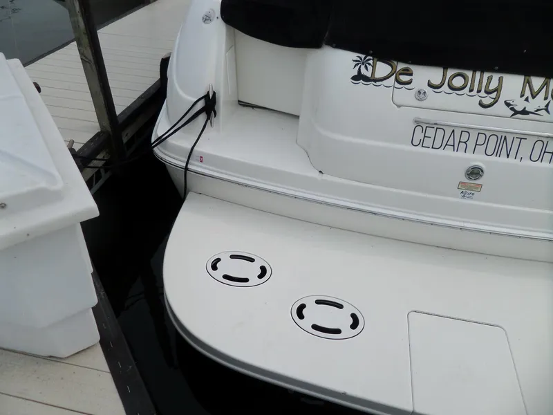 Slide: The Image of Sea Ray 380 Sundancer 2003 - 61