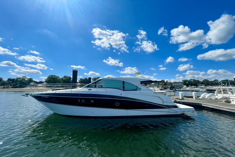 The Image of Cruisers Yachts 41 CANTIUS 2015 - 0