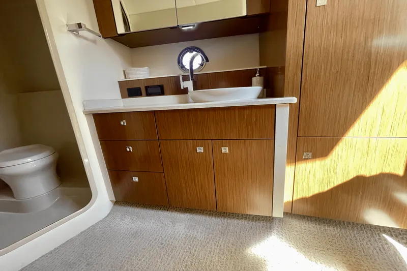 Slide: The Image of Cruisers Yachts 41 CANTIUS 2015 - 29