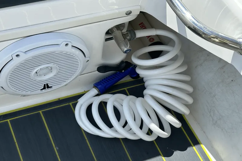 Slide: The Image of Everglades 243 CENTER CONSOLE 2017 - 13