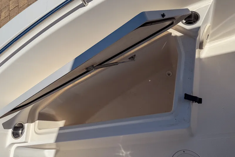 Slide: The Image of Grady-White 209 FISHERMAN 2016 - 18