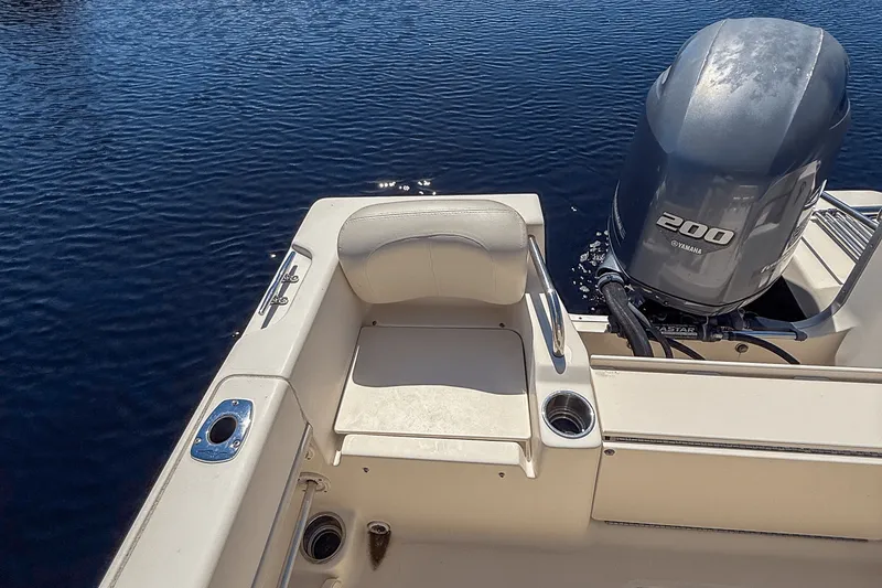 Slide: The Image of Grady-White 209 FISHERMAN 2016 - 20