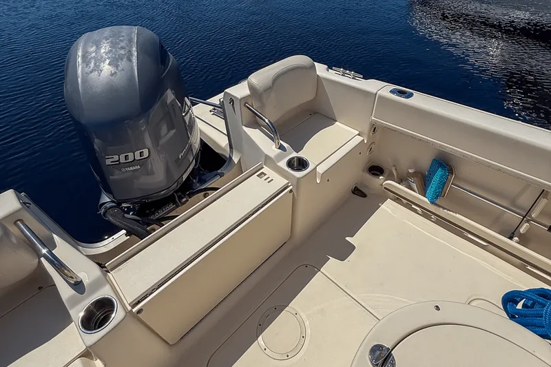 Slide: The Image of Grady-White 209 FISHERMAN 2016 - 21