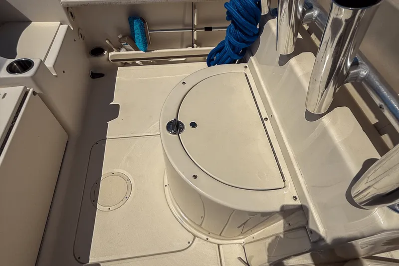 Slide: The Image of Grady-White 209 FISHERMAN 2016 - 22