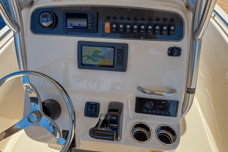 Slide: The Image of Grady-White 209 FISHERMAN 2016 - 4