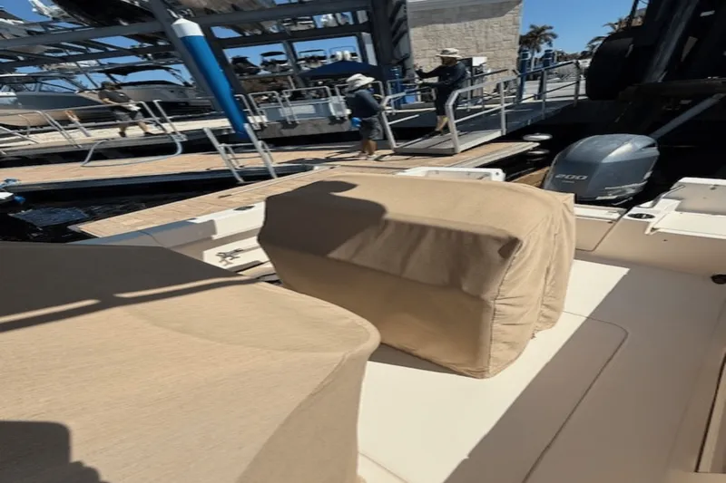 Slide: The Image of Grady-White 209 FISHERMAN 2016 - 8