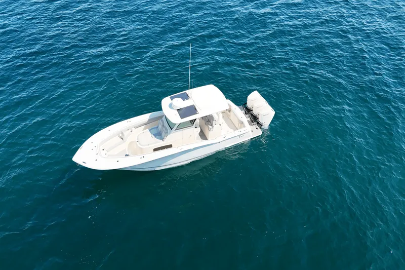 Slide: The Image of Scout 355 LXF 2024 - 15