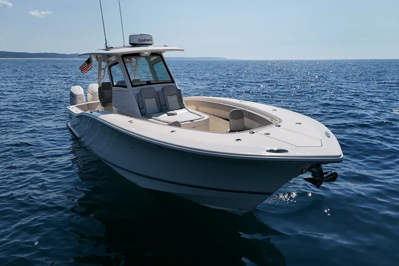 Slide: The Image of Scout 355 LXF 2024 - 2