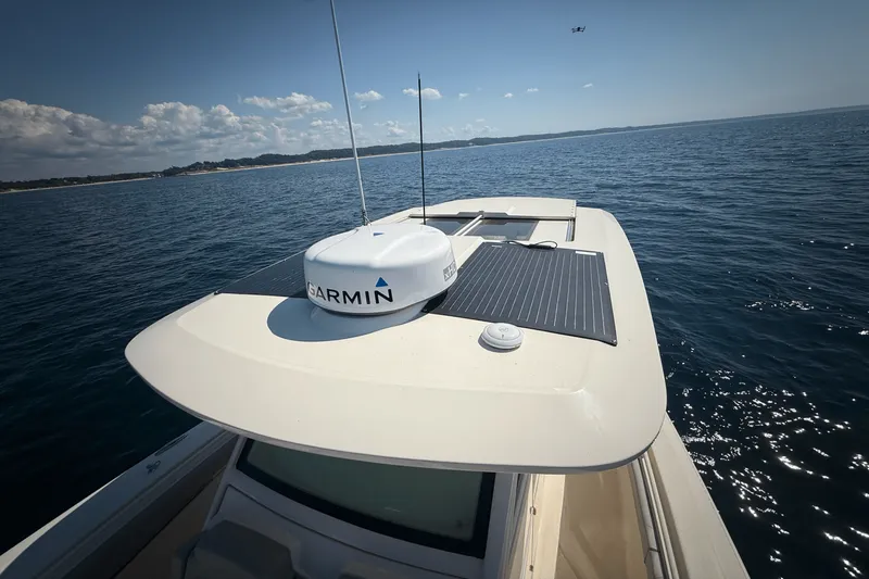 Slide: The Image of Scout 355 LXF 2024 - 32