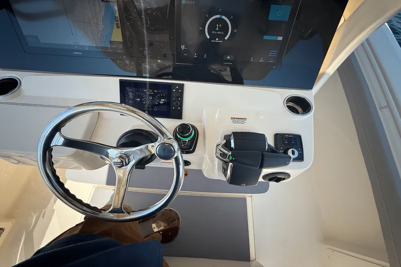 Slide: The Image of Scout 355 LXF 2024 - 47