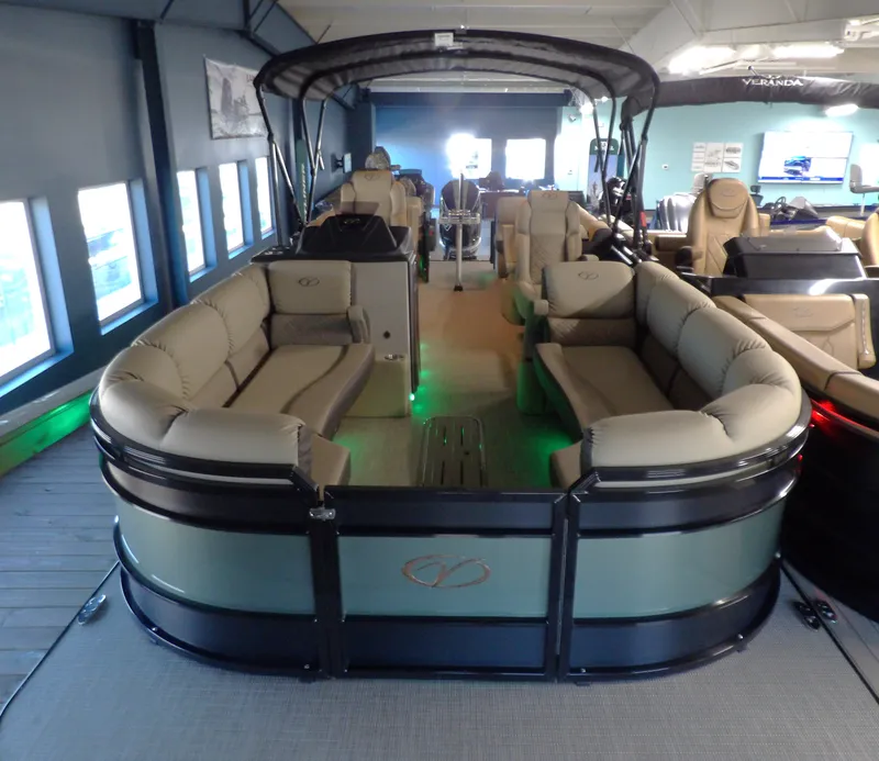 Slide: The Image of Veranda VR265RCP 2026 - 4
