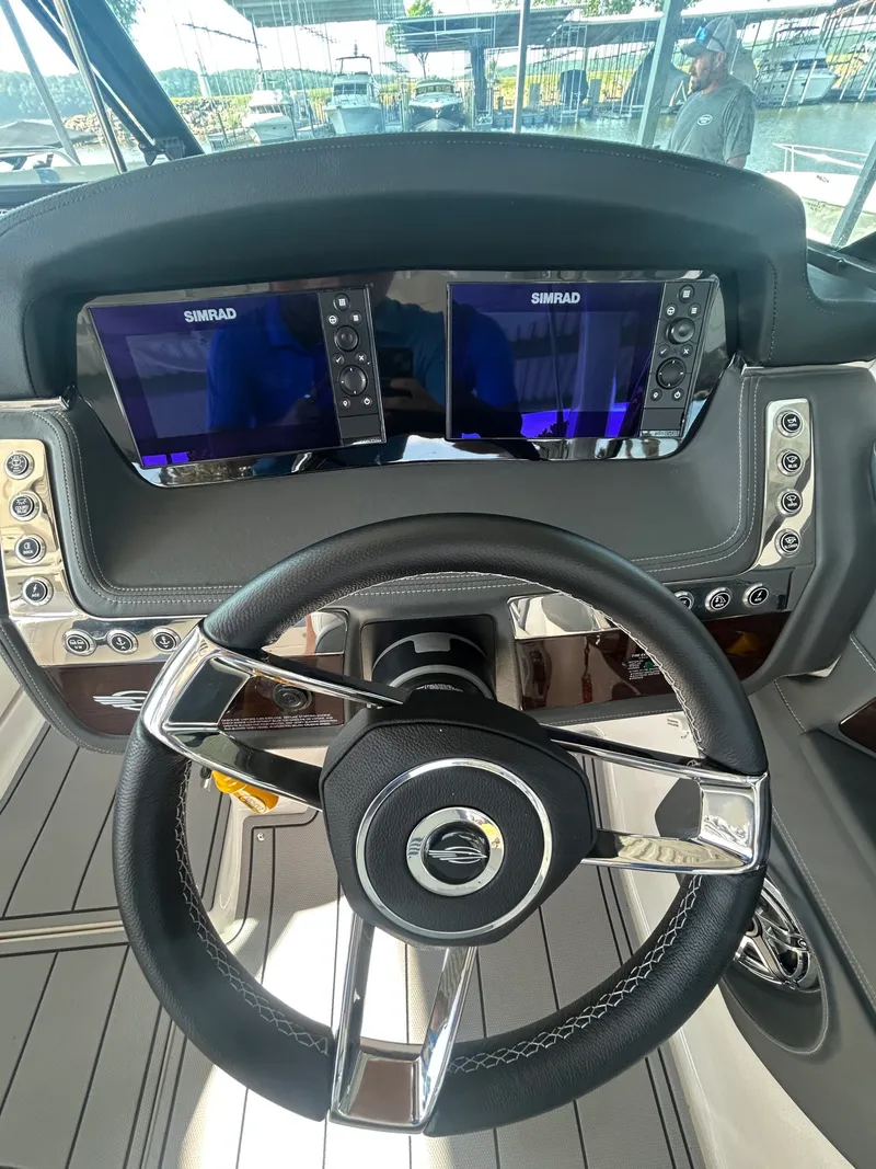 Slide: The Image of Chaparral 28 Surf 2023 - 7