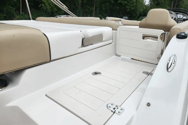 Slide: The Image of Starcraft 221 STARSTEP 2022 - 23