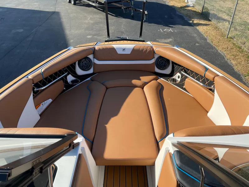 Slide: The Image of Interior of a 2021 Nautique Super Air Nautique GS24 boat. - 8