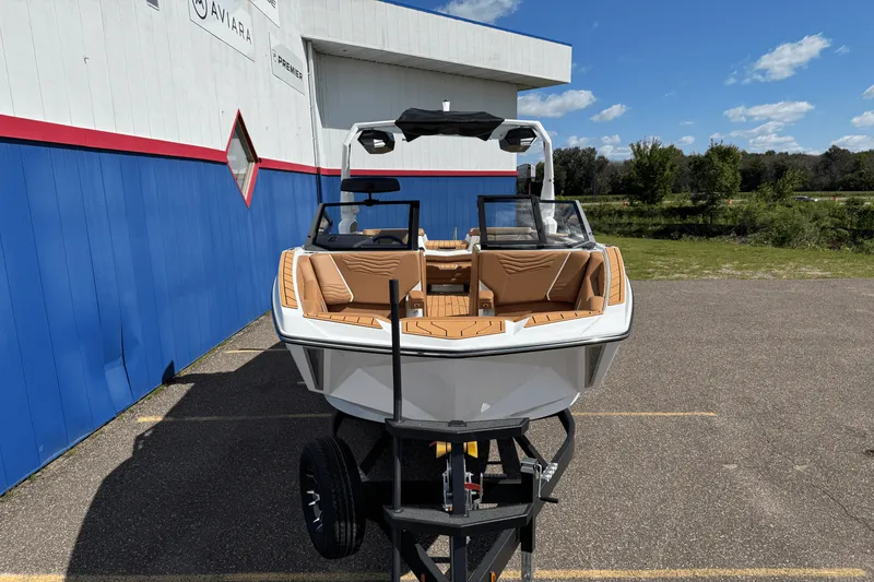 Slide: The Image of Nautique G23SUPER AIR 2026 - 1