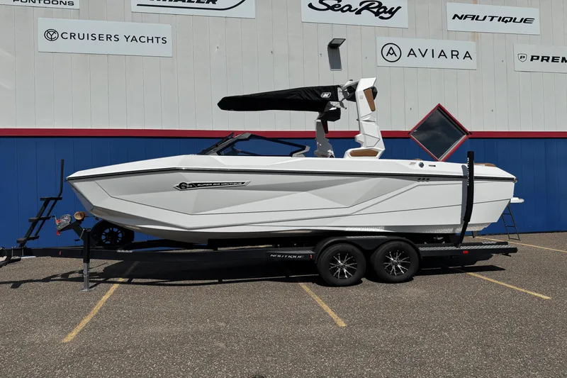 Slide: The Image of Nautique G23SUPER AIR 2026 - 2