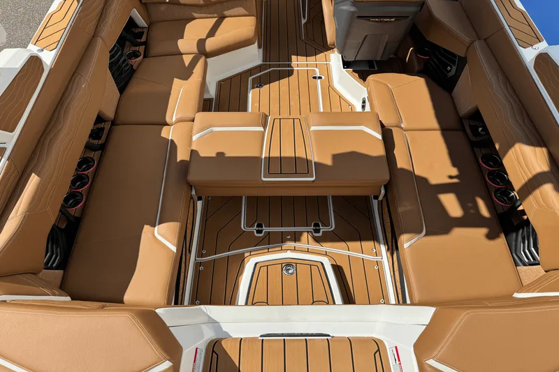 Slide: The Image of Nautique G23SUPER AIR 2026 - 22