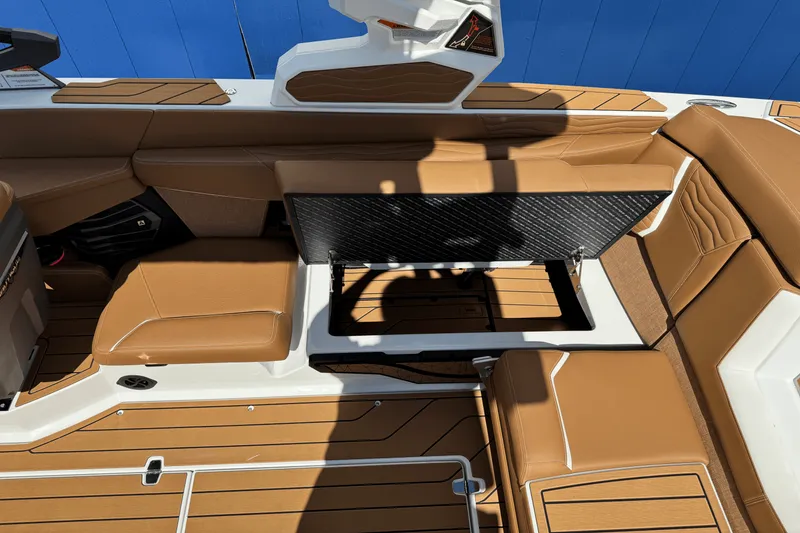 Slide: The Image of Nautique G23SUPER AIR 2026 - 31