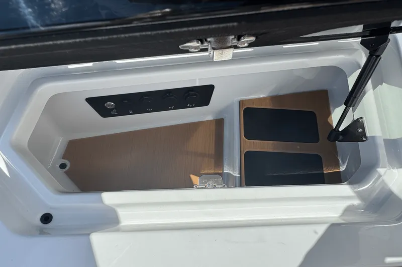 Slide: The Image of Nautique G23SUPER AIR 2026 - 42