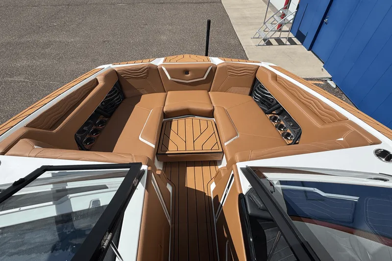 Slide: The Image of Nautique G23SUPER AIR 2026 - 52