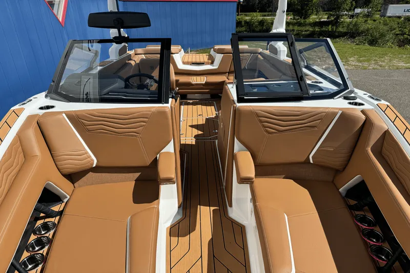 Slide: The Image of Nautique G23SUPER AIR 2026 - 60