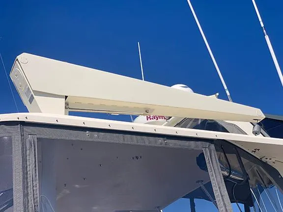 Slide: The Image of Hatteras 40 Motor Yacht 1991 - 61