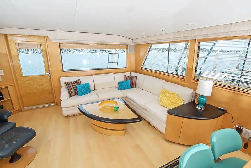 Slide: The Image of Hatteras Cockpit Motor Yacht 1993 - 9