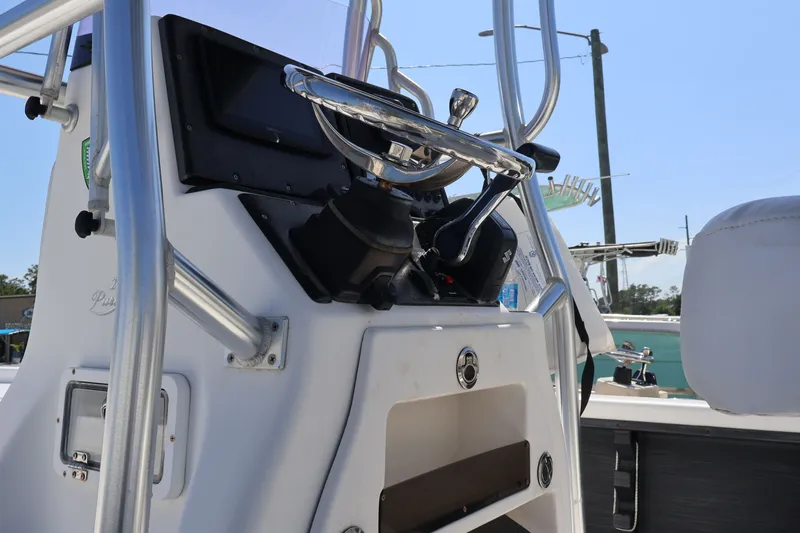 Slide: The Image of Blue Wave 2300 Pure Bay 2019 - 9