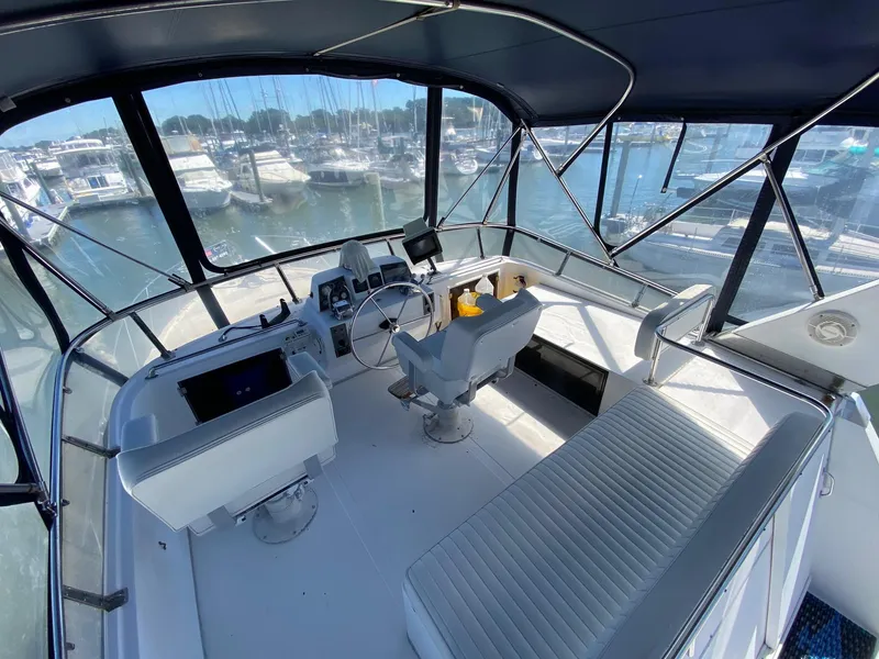 Slide: The Image of Ocean Alexander 390 - 12