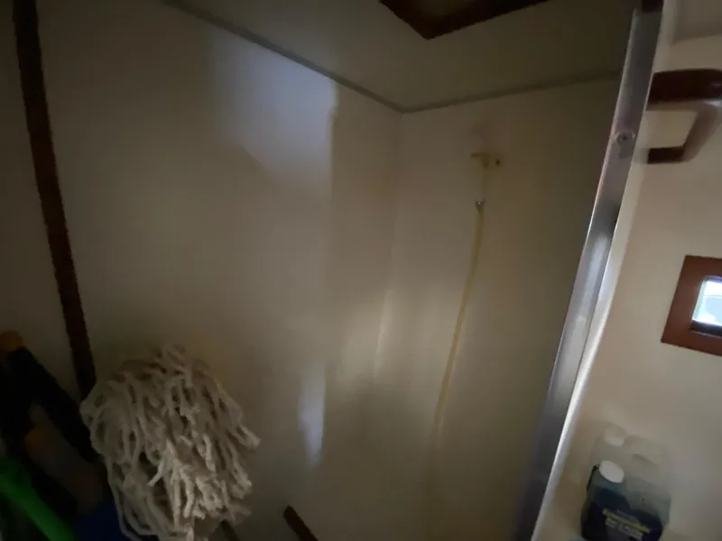 Slide: The Image of Ocean Alexander 390 - 29