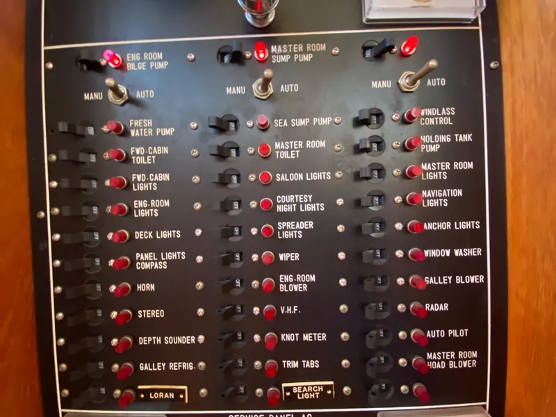 Slide: The Image of Ocean Alexander 390 - 34