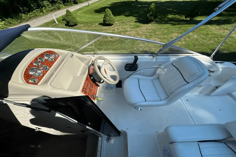 Slide: The Image of Bayliner 2355 CIERA SUNBRIDGE 1997 - 24