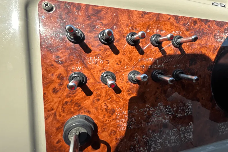 Slide: The Image of Bayliner 2355 CIERA SUNBRIDGE 1997 - 31