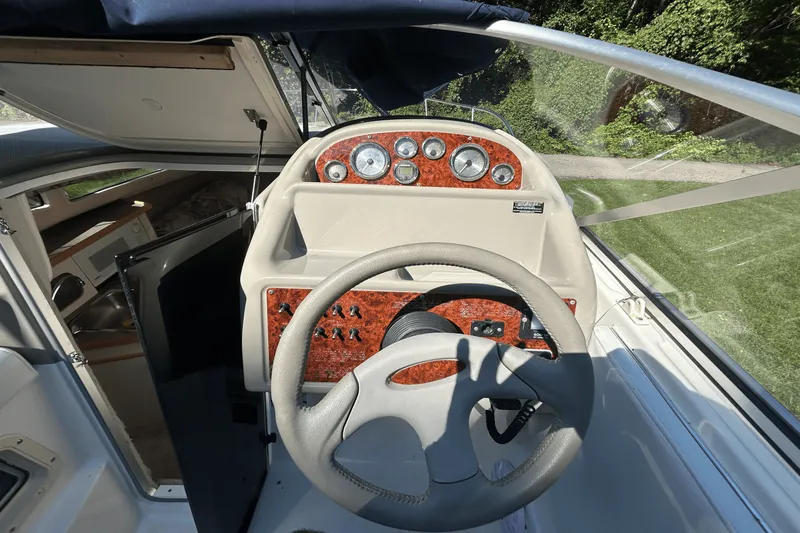 Slide: The Image of Bayliner 2355 CIERA SUNBRIDGE 1997 - 33