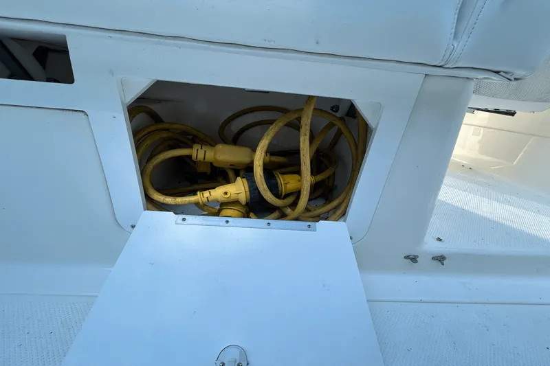 Slide: The Image of Bayliner 2355 CIERA SUNBRIDGE 1997 - 34