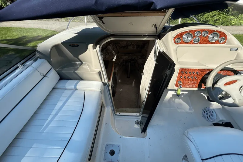 Slide: The Image of Bayliner 2355 CIERA SUNBRIDGE 1997 - 39