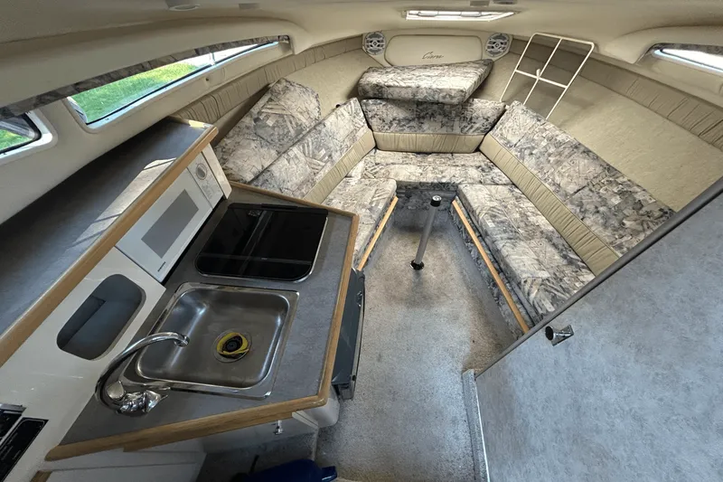 Slide: The Image of Bayliner 2355 CIERA SUNBRIDGE 1997 - 41