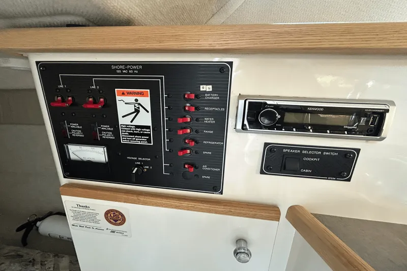 Slide: The Image of Bayliner 2355 CIERA SUNBRIDGE 1997 - 57